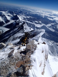 Dangerous ridge coming down from the Summit
