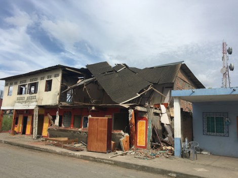 28077810942_98ee2c1625_z